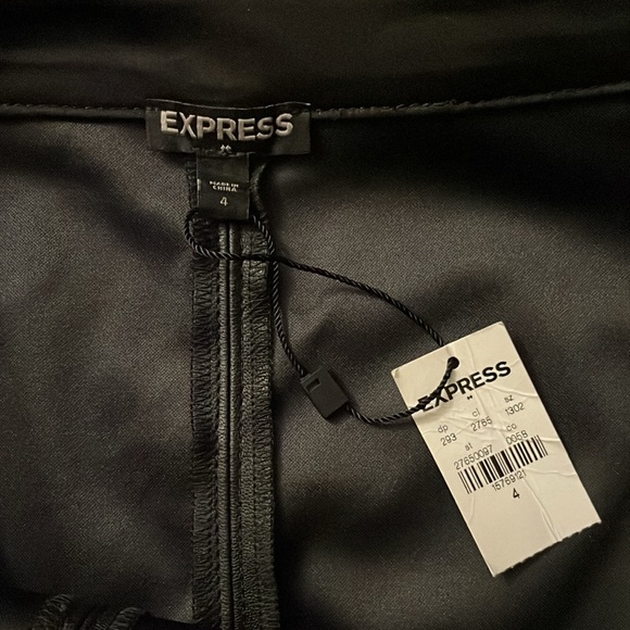 Express Black Faux Leather Tie Waist Mini Skirt with Pockets Size 4 NWT - Picture 5 of 10